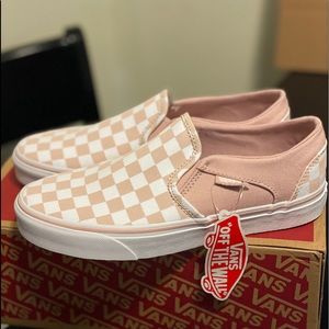 Pink checkered vans brand new size 7.5
